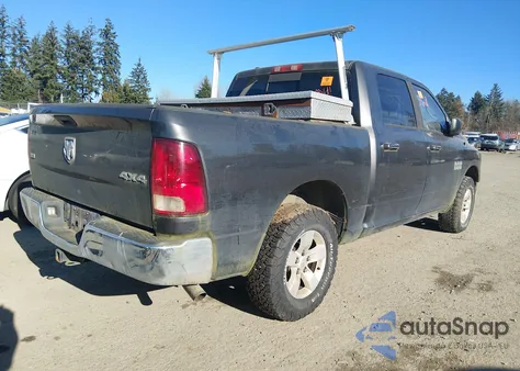 2014 Ram 1500 Slt z USA, uszkodzony, nr VIN 1C6RR7LG0ES305693